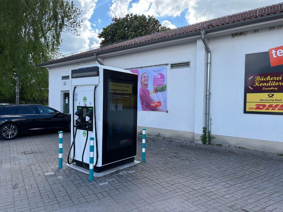 Bilder ChargeOne Ladestation