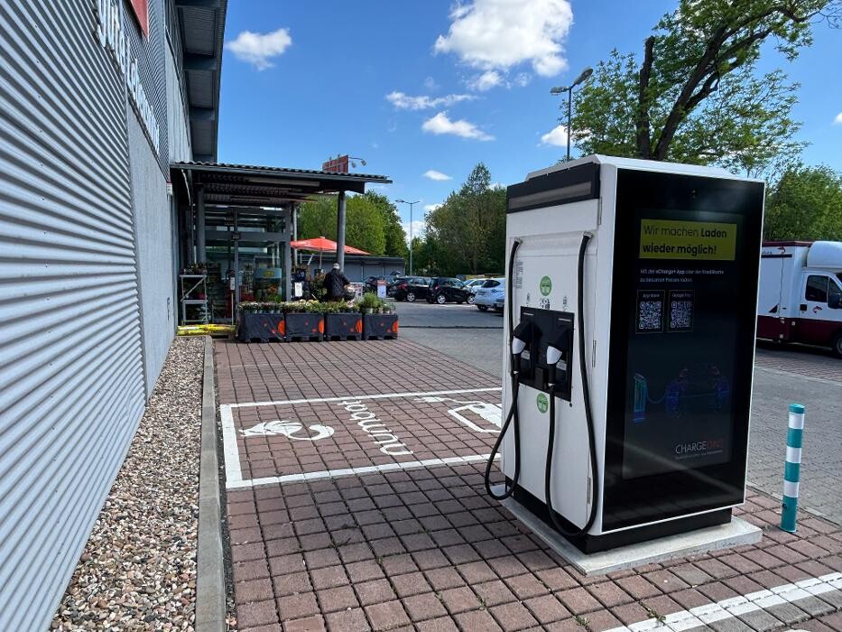 Bilder ChargeOne Ladestation