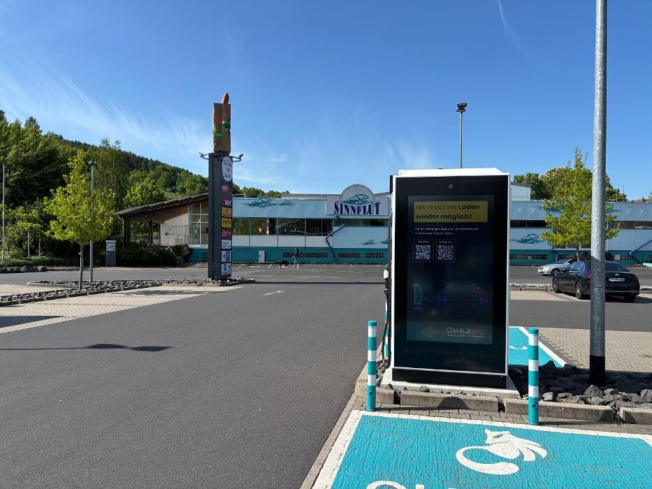 Bilder ChargeOne Ladestation