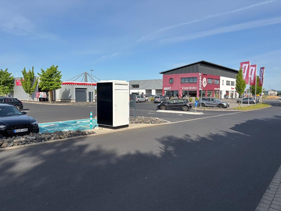 Bilder ChargeOne Ladestation