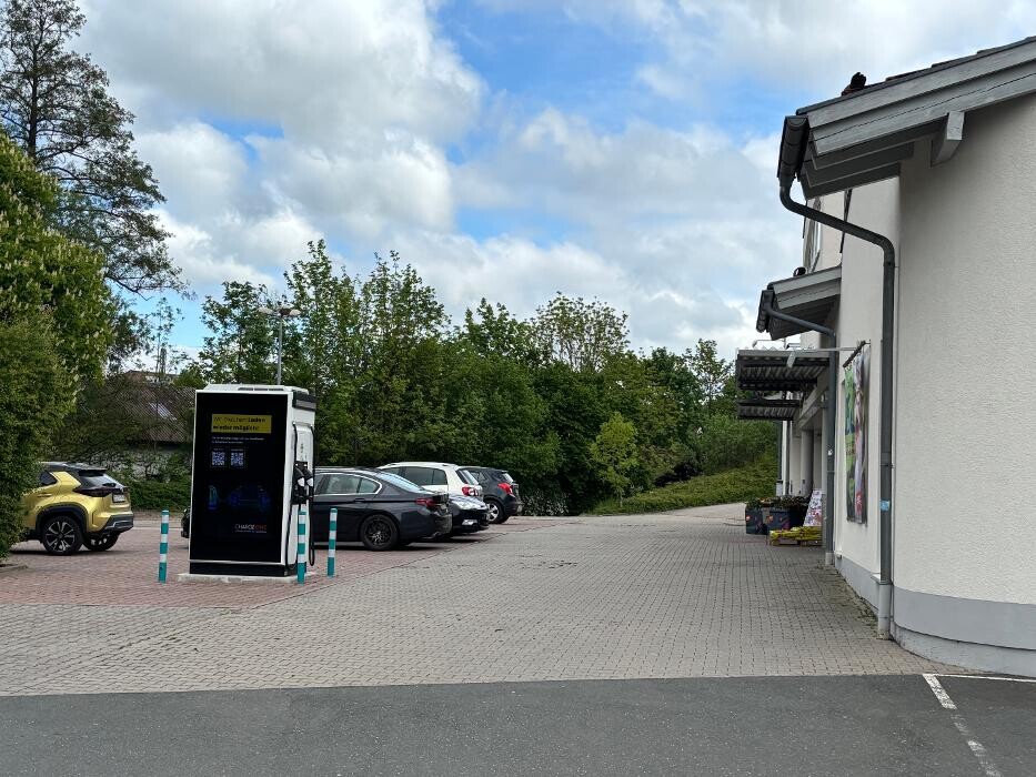 Bilder ChargeOne Ladestation