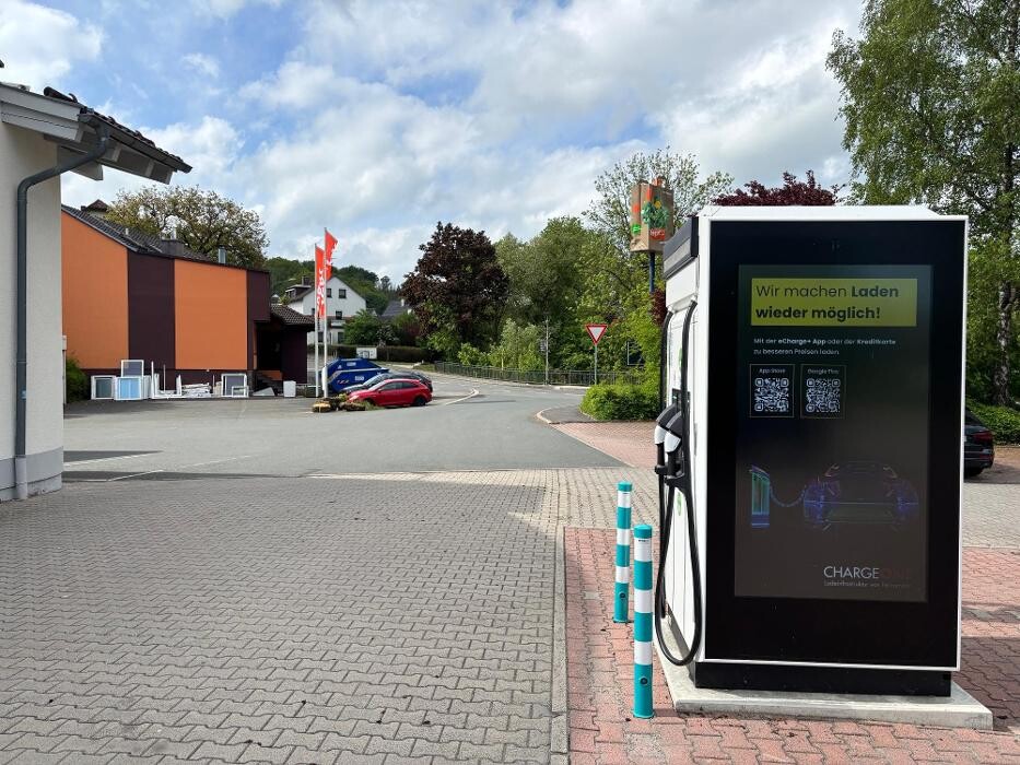 Bilder ChargeOne Ladestation