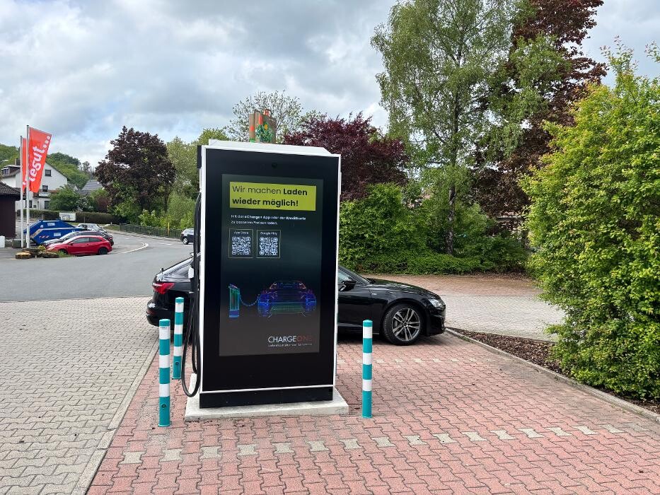 Bilder ChargeOne Ladestation