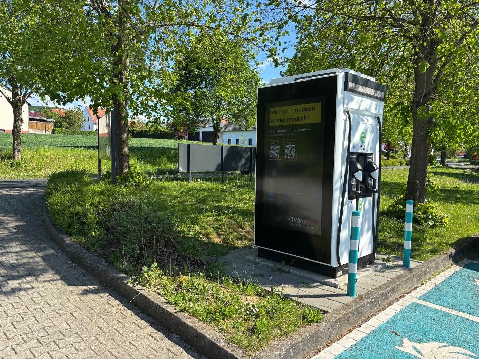 Bilder ChargeOne Ladestation