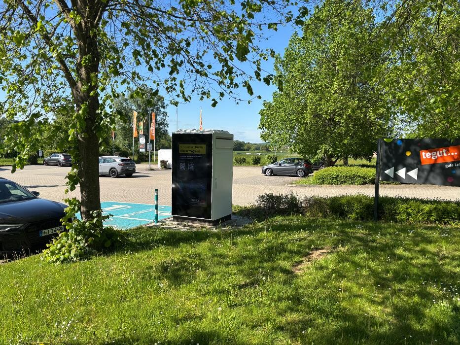 Bilder ChargeOne Ladestation
