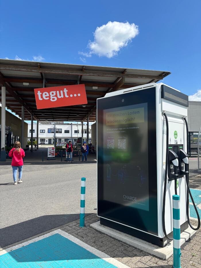 Bilder ChargeOne Ladestation