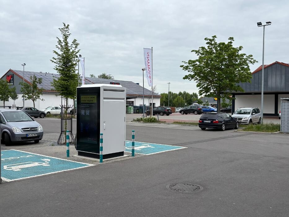 Bilder ChargeOne Ladestation