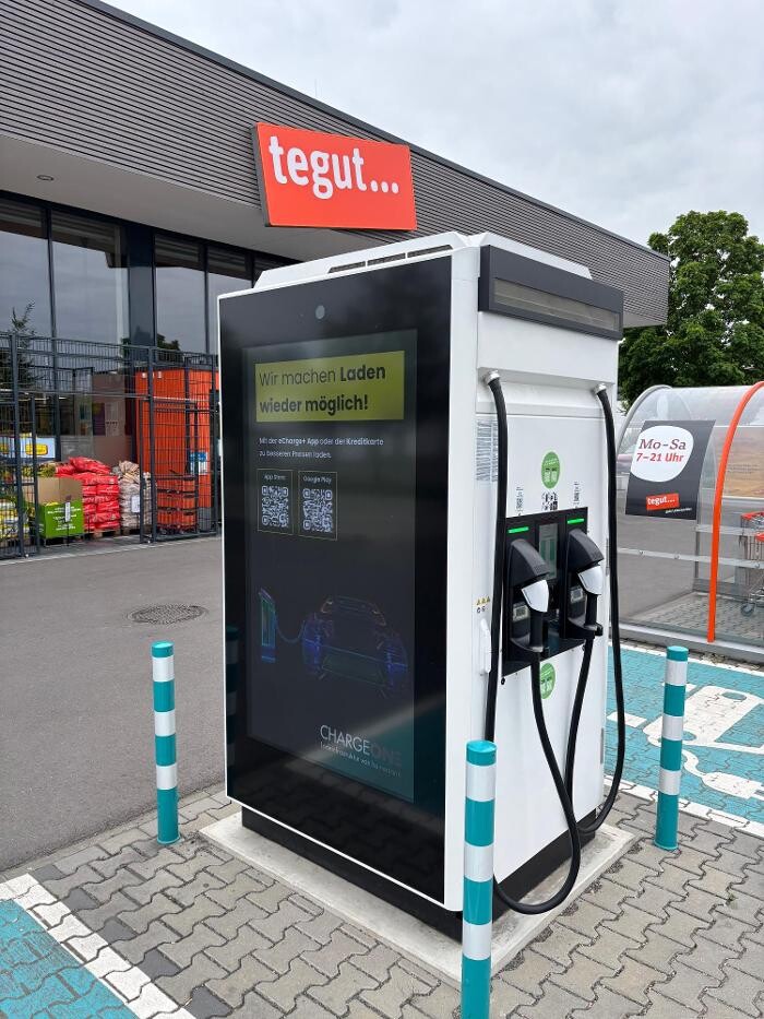 Bilder ChargeOne Ladestation
