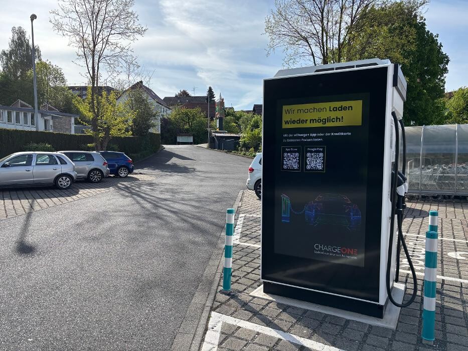 Bilder ChargeOne Ladestation