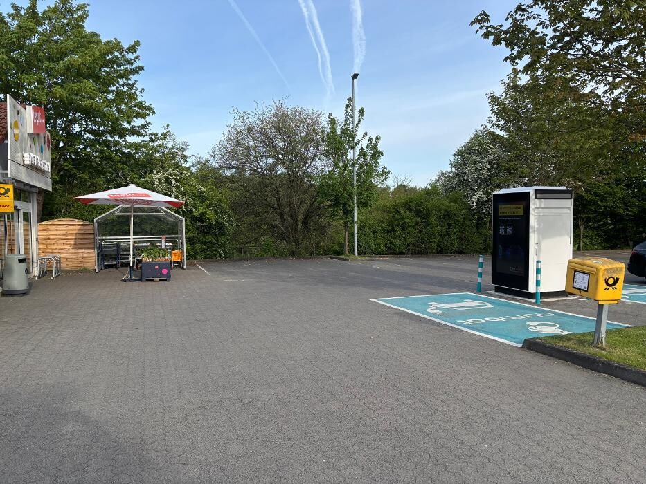 Bilder ChargeOne Ladestation