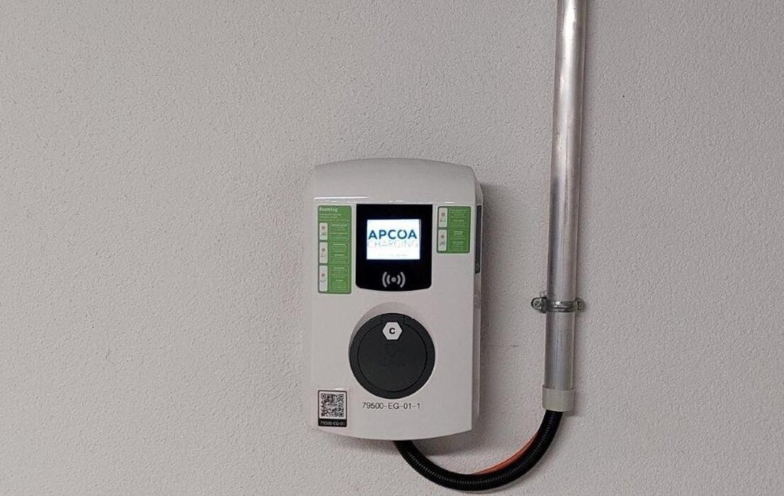 Bilder Apcoa Charging Station