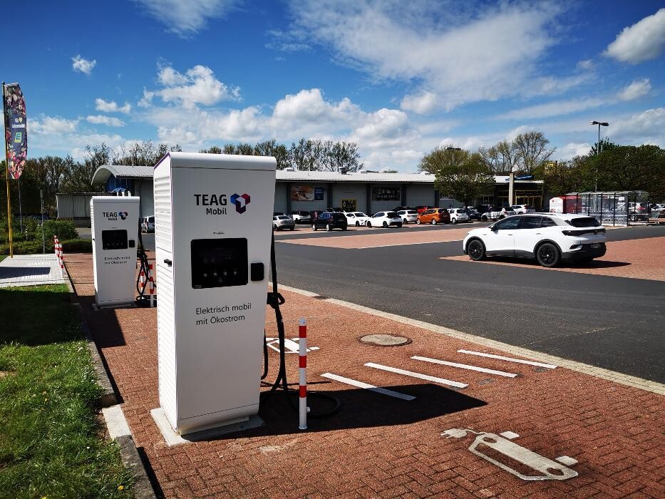 Bilder TEAG Mobil-Ladestation