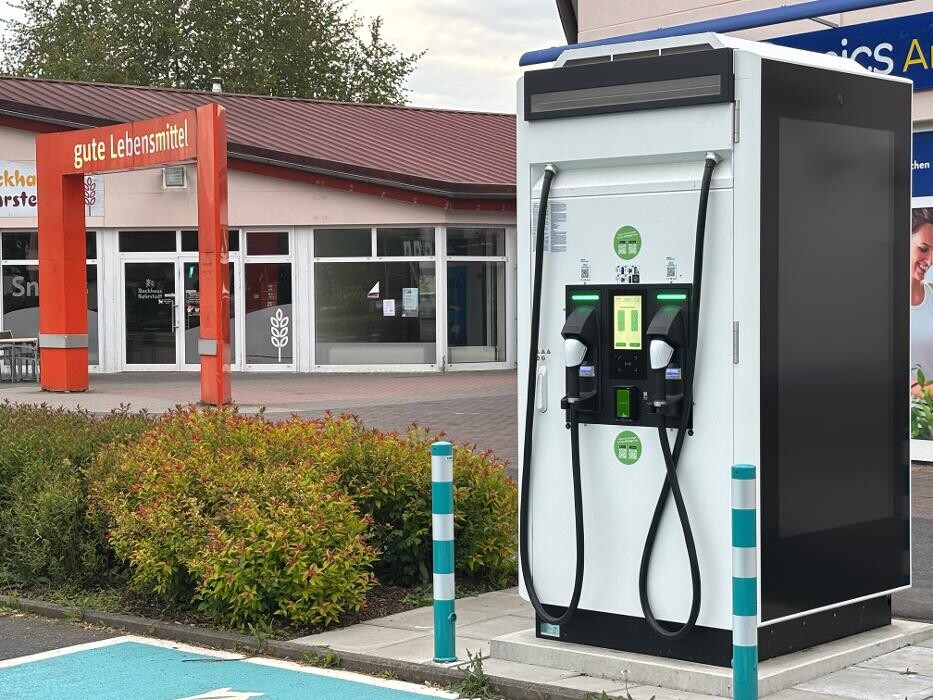 Bilder ChargeOne Ladestation