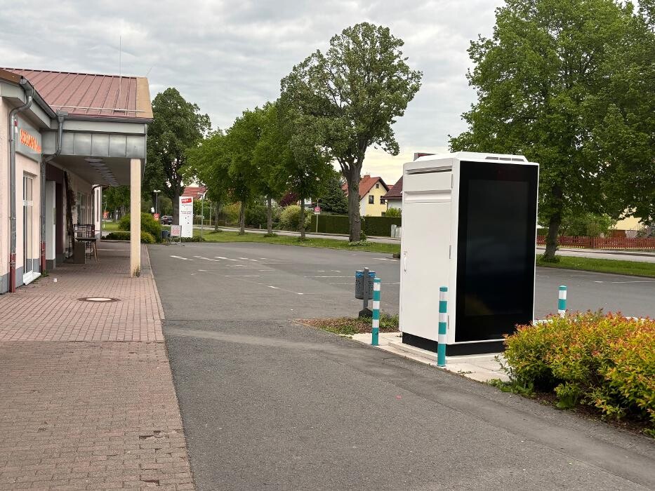 Bilder ChargeOne Ladestation