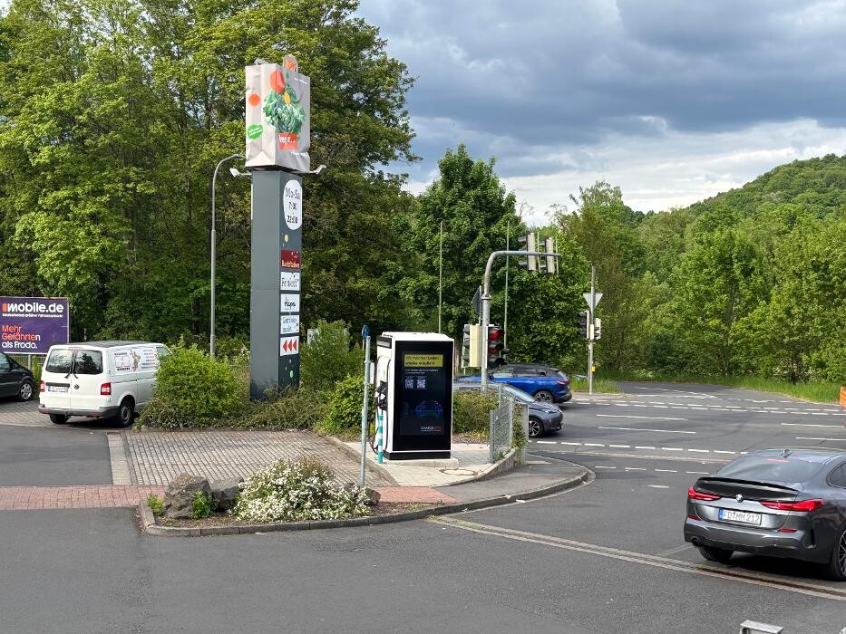Bilder ChargeOne Ladestation