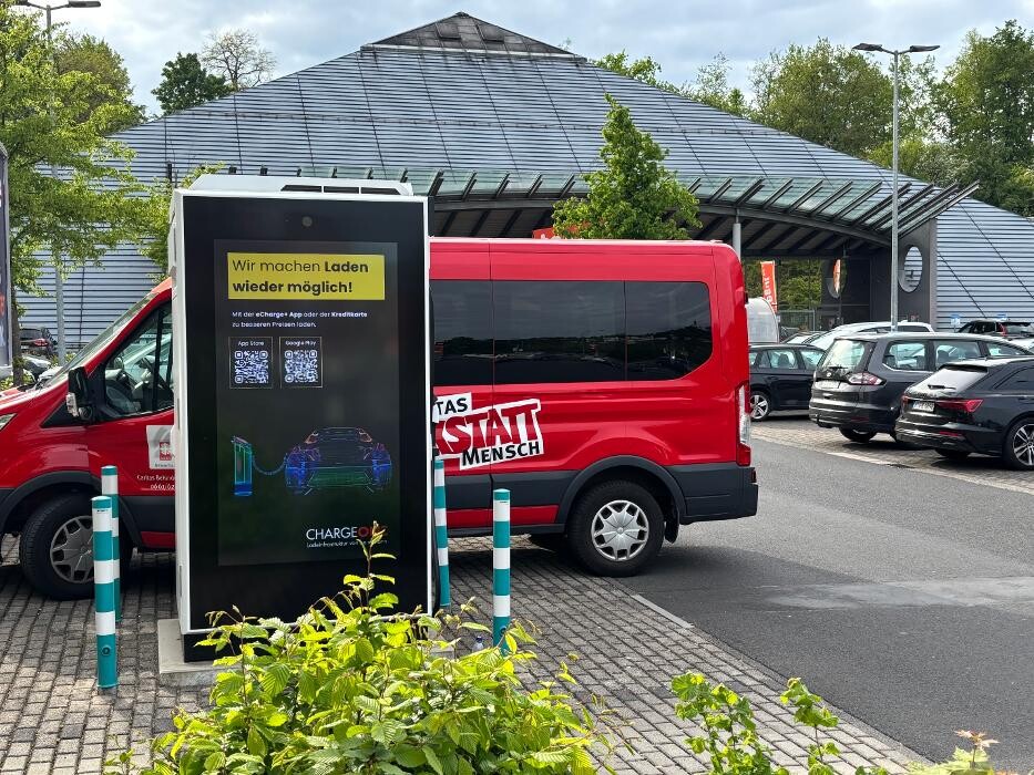 Bilder ChargeOne Ladestation