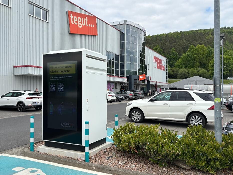 Bilder ChargeOne Ladestation