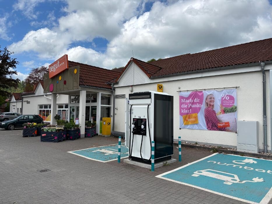 Bilder ChargeOne Ladestation