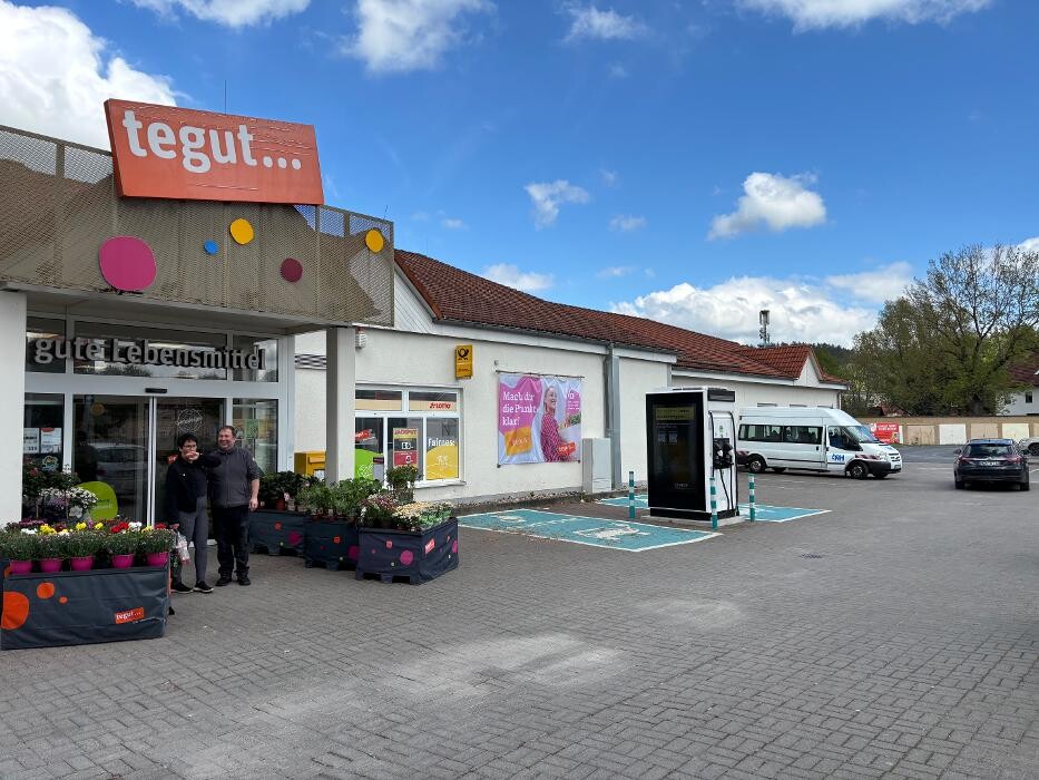 Bilder ChargeOne Ladestation