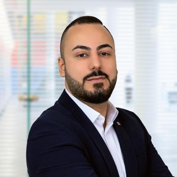 Bilder ERGO Versicherung Ebubekir Silsüpür