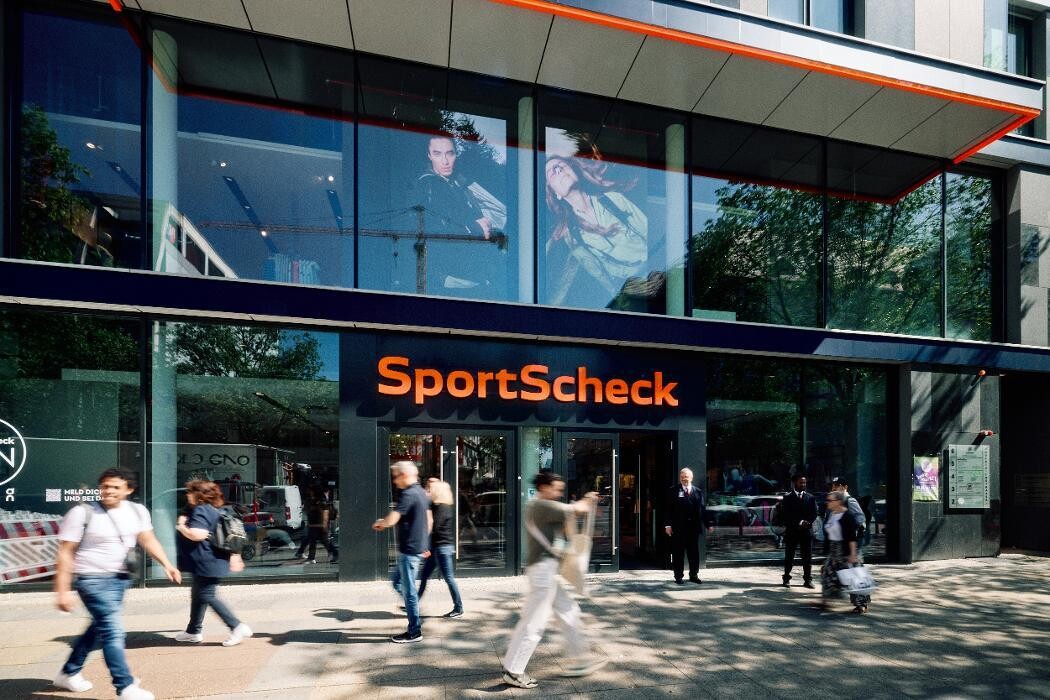 Bilder SportScheck Berlin Schöneberg