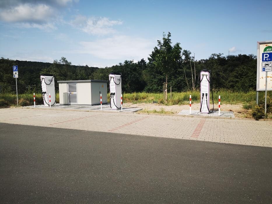 Bilder TEAG Mobil-Ladestation