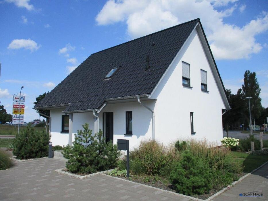Bilder ScanHaus Musterhaus Neubrandenburg - Fertighausanbieter