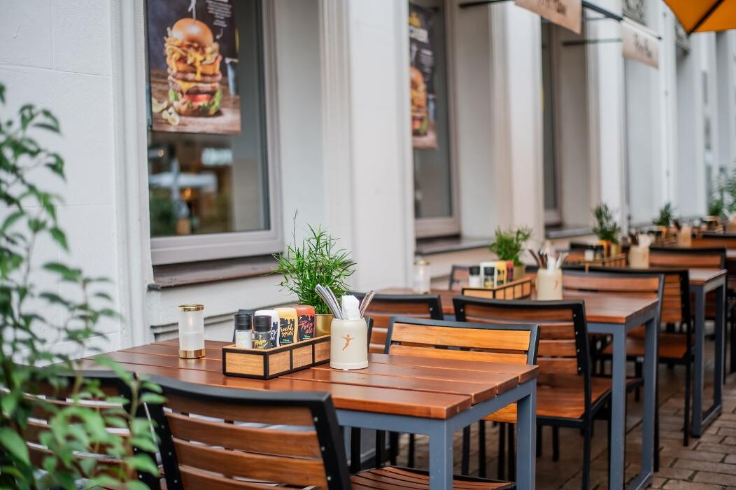 Bilder PETER PANE Burgergrill & Bar
