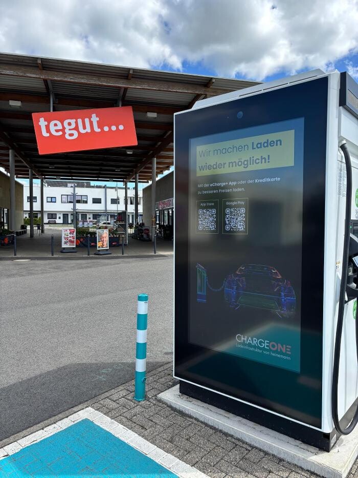 Bilder ChargeOne Ladestation