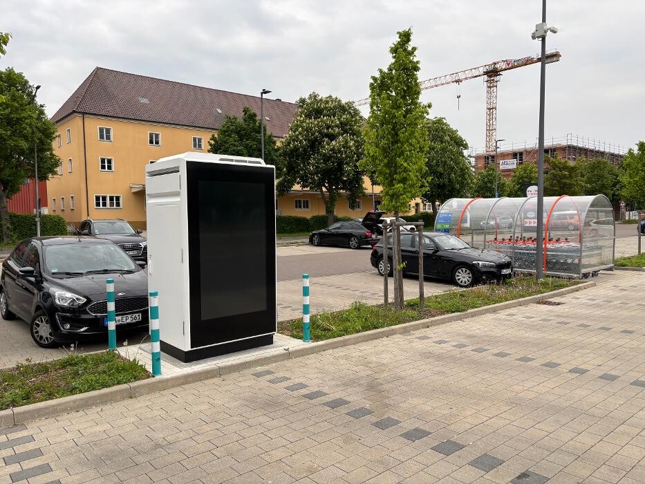 Bilder ChargeOne Ladestation