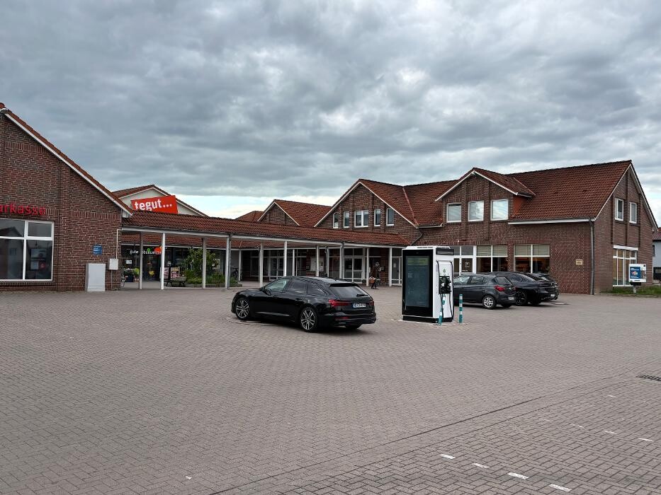 Bilder ChargeOne Ladestation