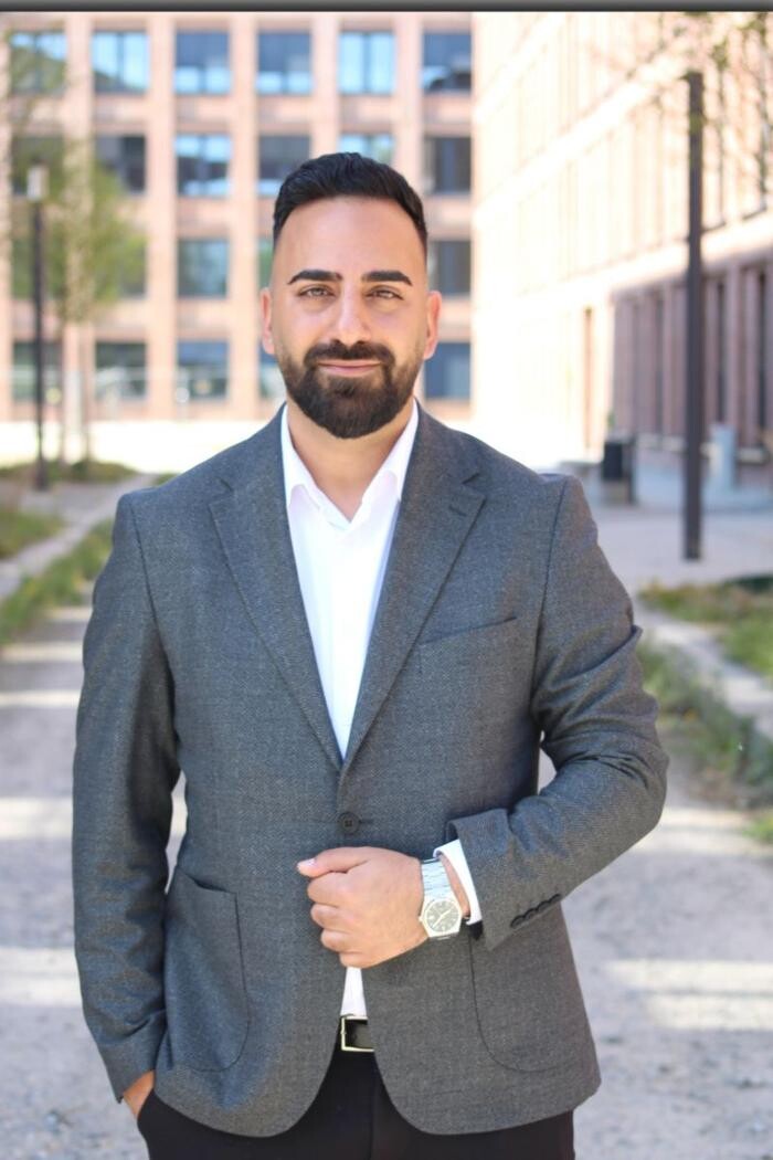 Bilder ERGO Versicherung Nihat Dogan