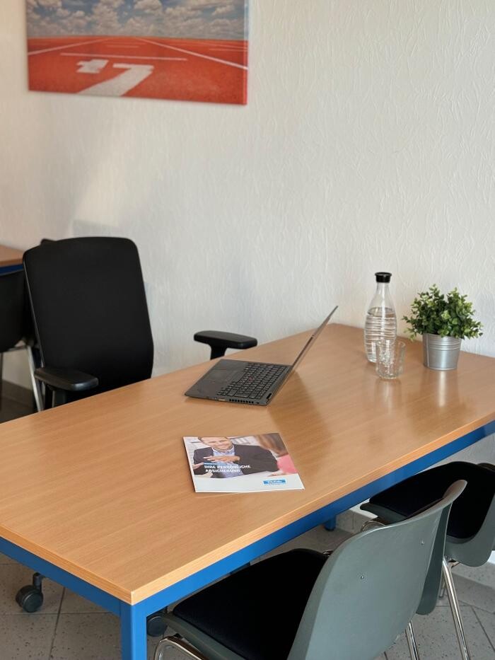Bilder Debeka Servicebüro Dresden Mügelner Str. (Versicherungen und Bausparen)