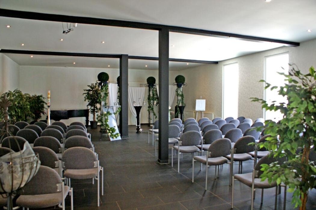 Bilder Bestattungen HL GmbH