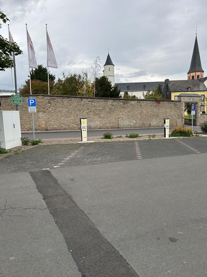 Bilder e-regio Ladestation