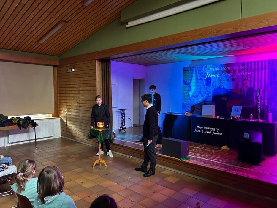 Bilder Zauberkünstler - twoMagic