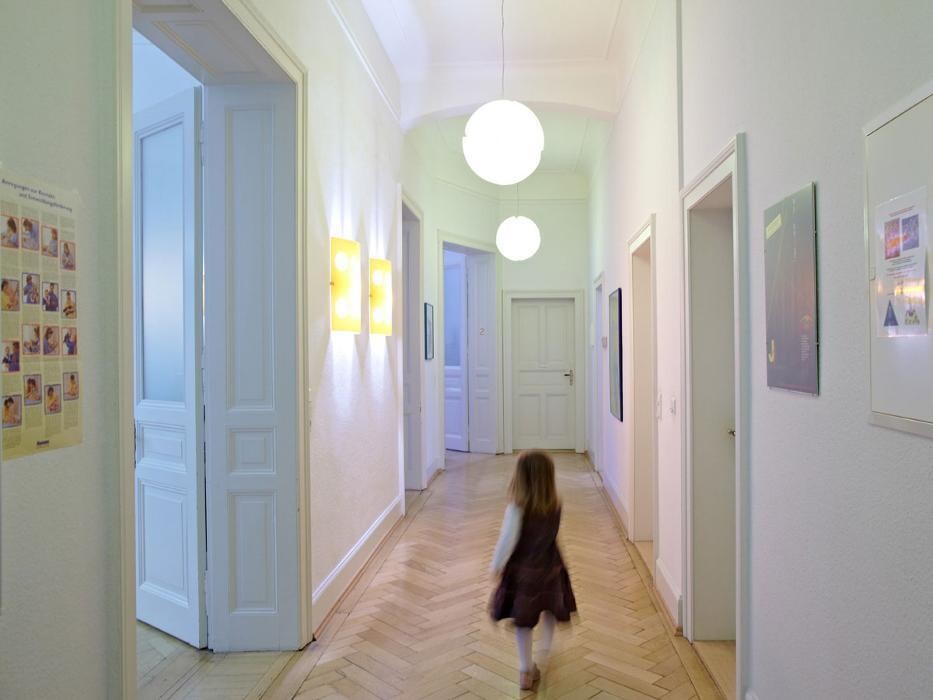 Bilder Kinderarztpraxis am Landeshaus | Dr. Wolf Amrein | Privatpraxis