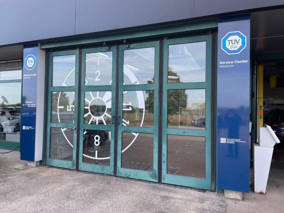 Bilder TÜV SÜD Service-Center Heilsbronn