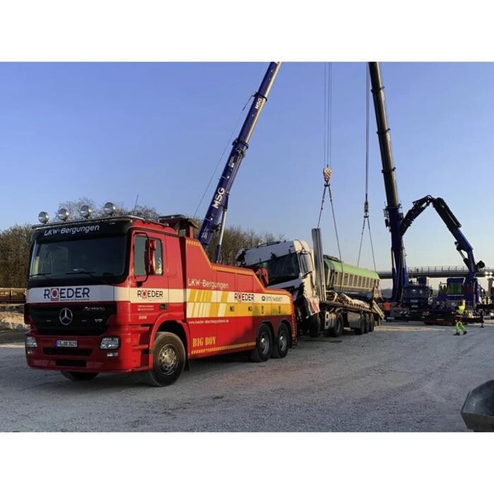 Bilder Hermann Roeder Abschlepp-, Berge- und Containerdienst e.K.