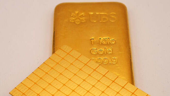 Bilder Menuhin Reinen - Haus Hubertus Goldankauf