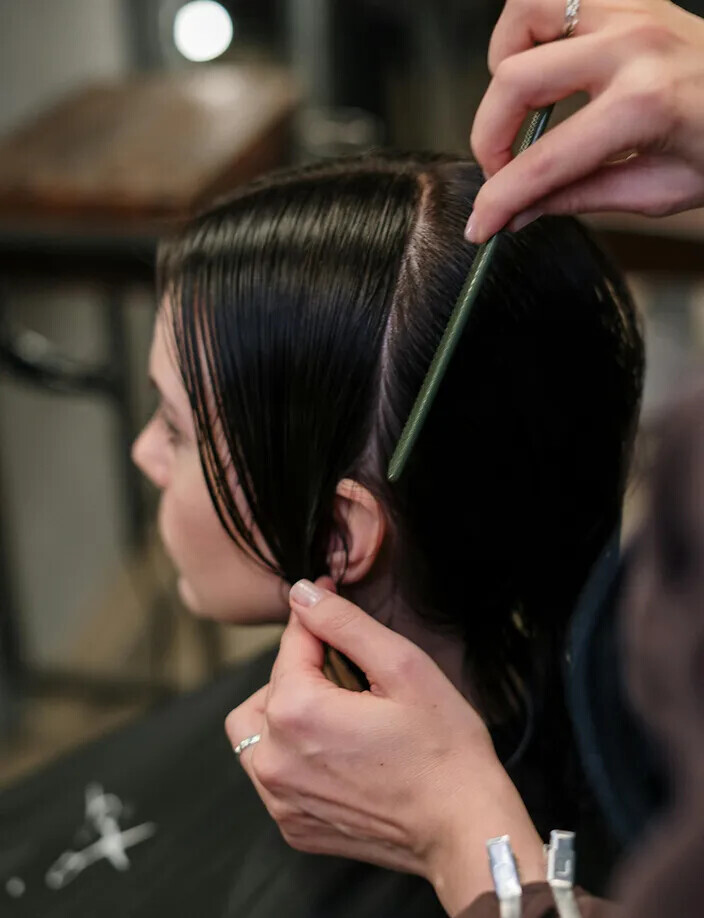 Bilder Das Haarwerk Intercoiffure La Biostetique Salon