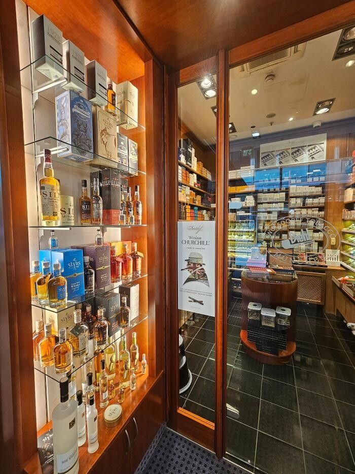 Bilder Pfeifen Diehl by WOLSDORFF TOBACCO GmbH