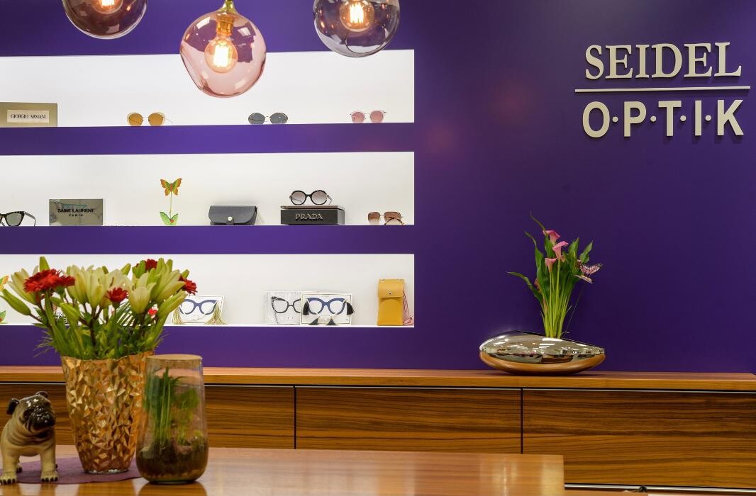 Bilder Optik Seidel in Ebersberg - Ihr Optiker für Brillen und Kontaktlinsen