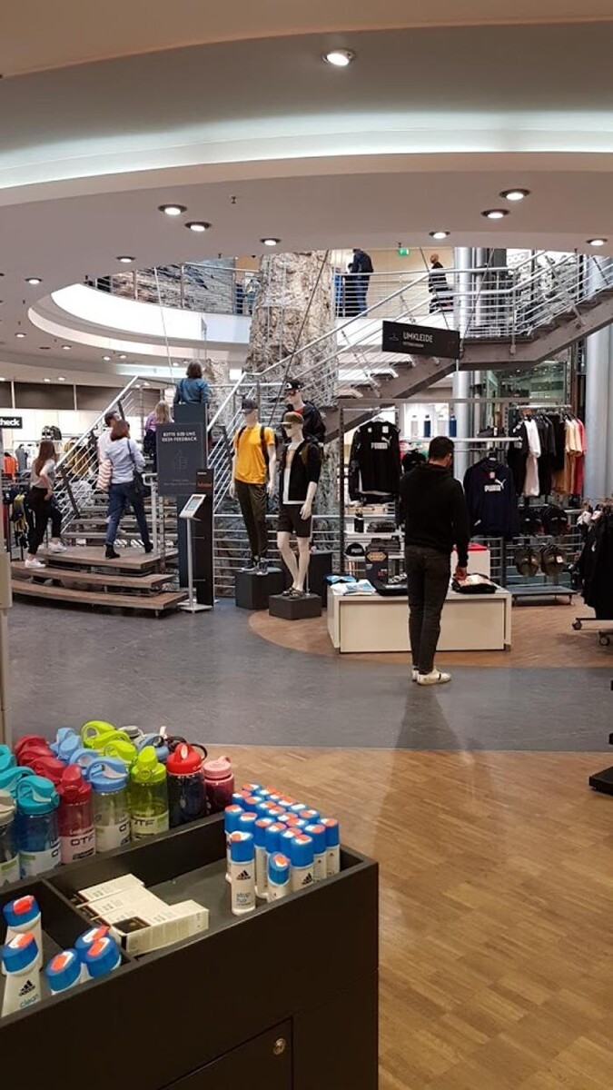 Bilder SportScheck Leipzig