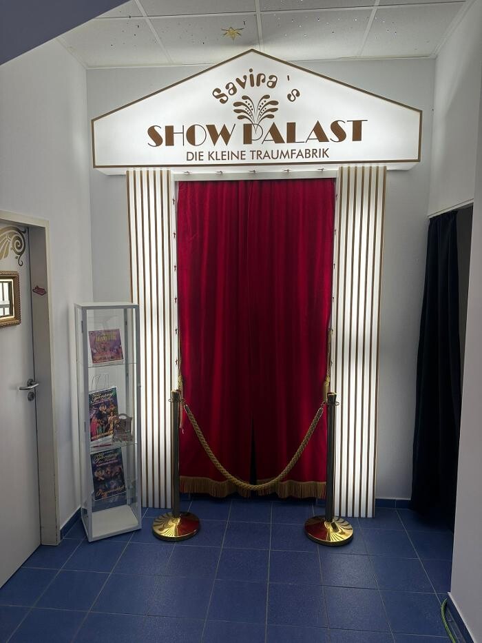 Bilder Savira´s SHOWPALAST