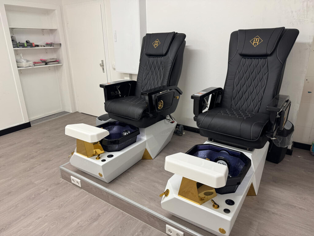 Bilder 90nails.de Nagelstudio Bochum