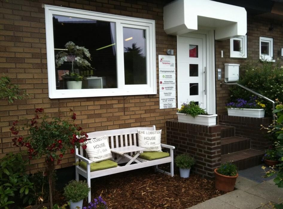 Bilder Michaela Becker Krankengymnastik-Praxis