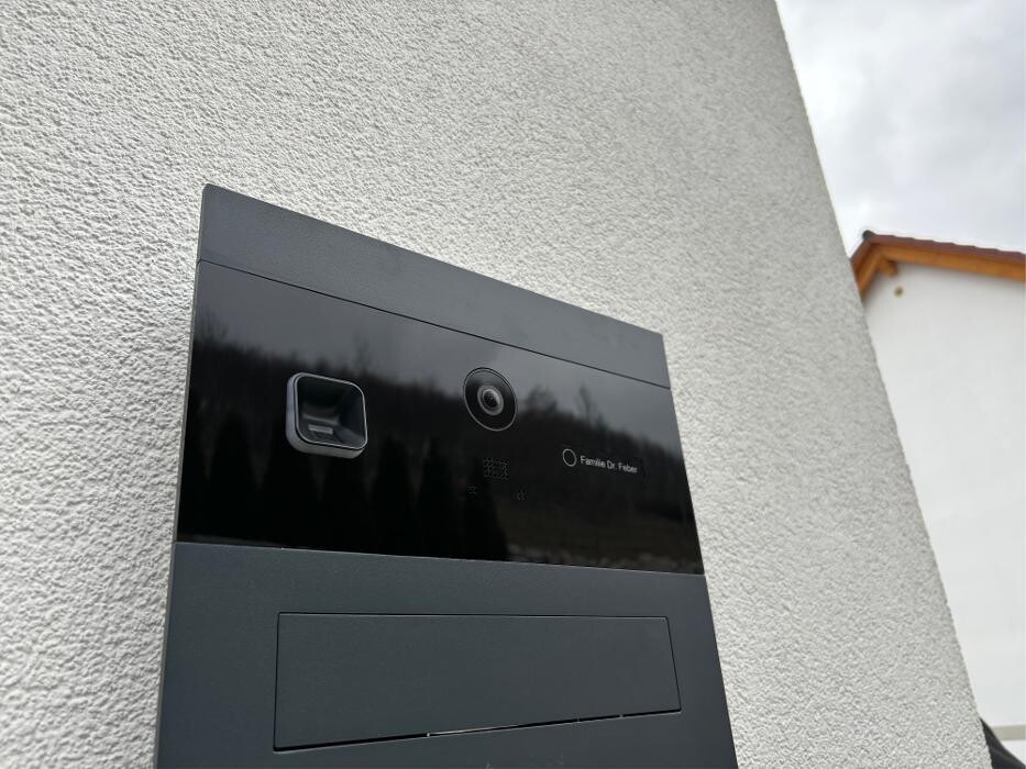 Bilder ERCOTEH Briefkasten und Kommunikationsanlagen