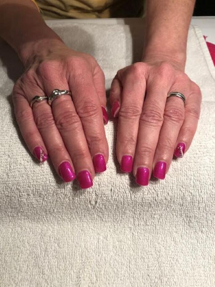 Bilder Nagelstudio Farbenfroh