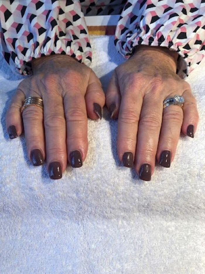 Bilder Nagelstudio Farbenfroh